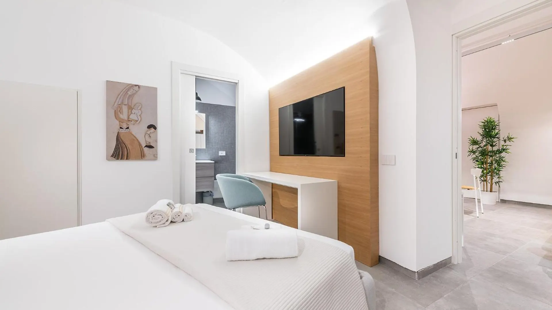 Casa Spada Rooms 칼리아리 게스트하우스